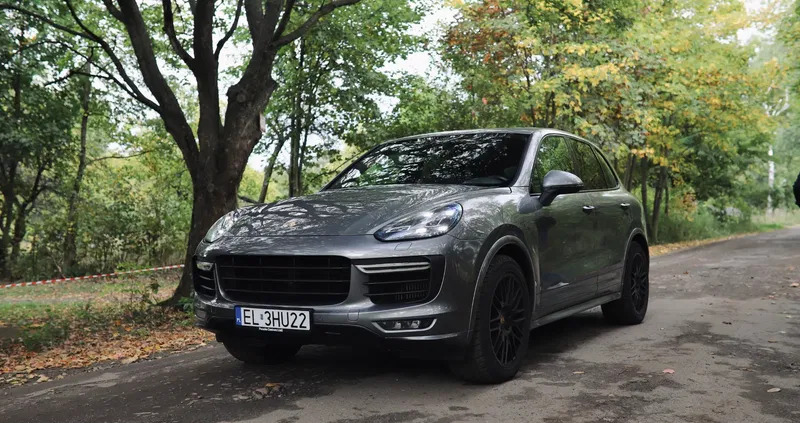 porsche warmińsko-mazurskie Porsche Cayenne cena 199000 przebieg: 162940, rok produkcji 2015 z Łódź